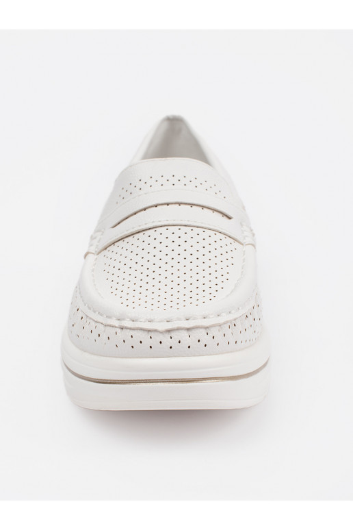 baltas krāsas mokasīni  baltas krāsas mokasīni