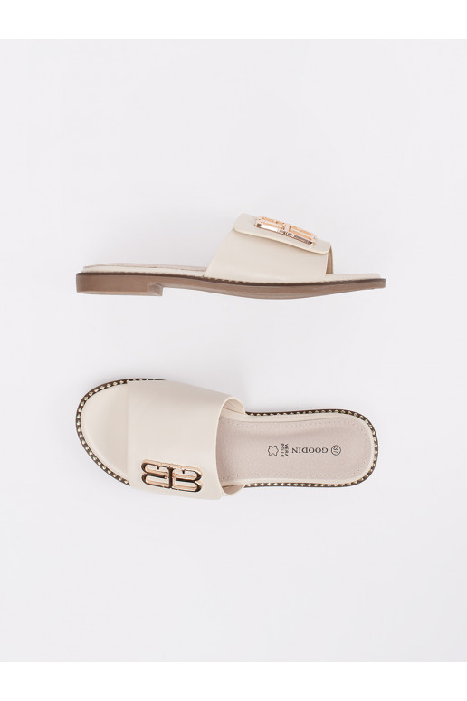 Ziloņkaula krāsas čības   