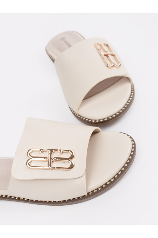 Ziloņkaula krāsas čības   