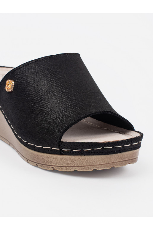 Melns čības    Melns čības