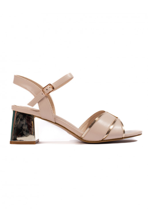 sandales uz papēža balta krāsa-