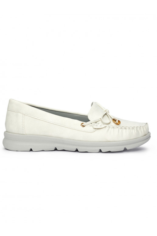 baltas krāsas ērti mokasīni no eko ādas