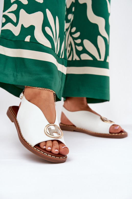 zempapēžu Eleganta stila sandales ar ornamentiem baltas krāsas Iseliria zempapēžu Eleganta stila sandales ar ornamentiem baltas krāsas Iseliria