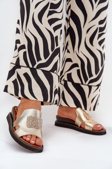 sieviešu čības  Eko   ar ornamentiem Zelta krāsas Sarela