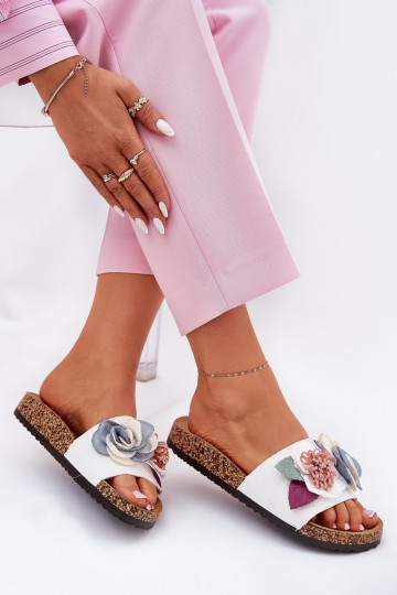 sieviešu čības ar puķītēm  baltas krāsas Zinrosa