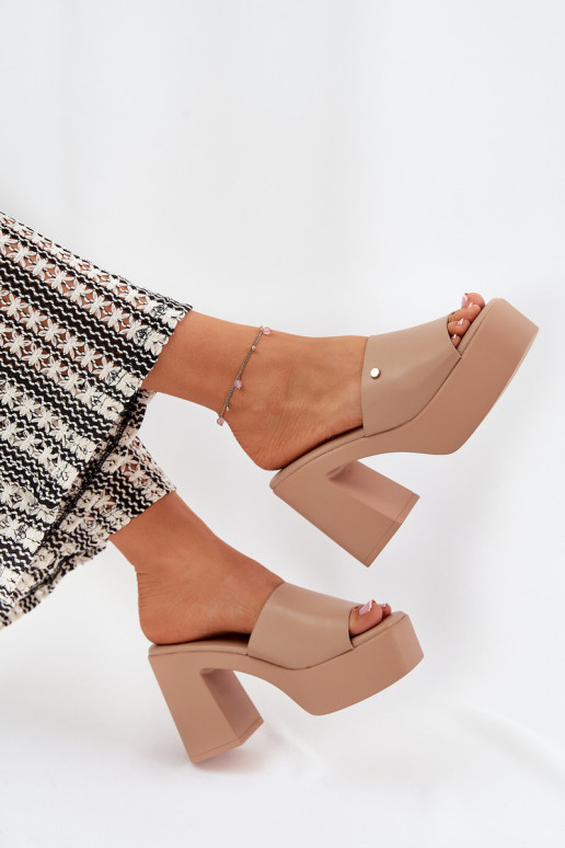 Čības no eko ādas ar papēdi  Haki krāsas Tamirella  Čības no eko ādas ar papēdi  Haki krāsas Tamirella