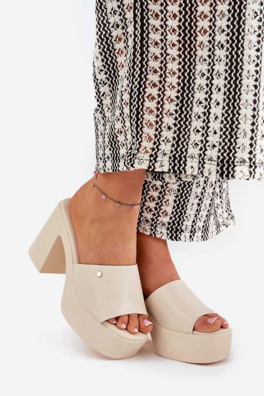 Čības no eko ādas ar papēdi  Ziloņkaula krāsas Tamirella  Čības no eko ādas ar papēdi  Ziloņkaula krāsas Tamirella