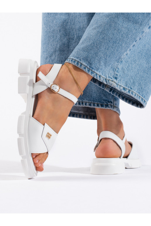  kurpes   balta krāsa