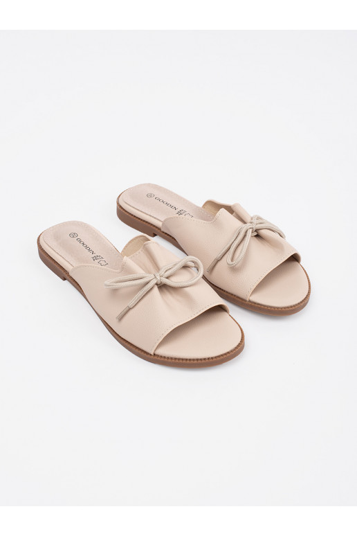 smilšu krāsas čības  płaksie 