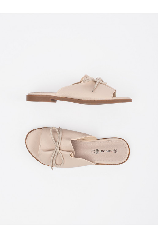 smilšu krāsas čības  płaksie 