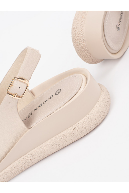 sandales    sandales