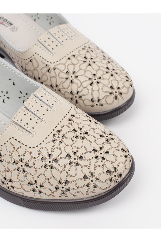 smilšu krāsas dziurkowane kurpes  smilšu krāsas dziurkowane kurpes