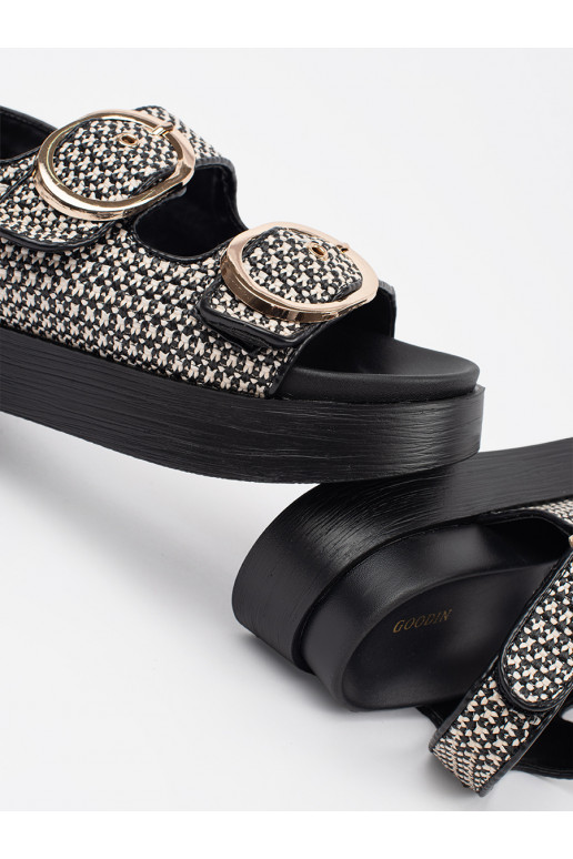 sandales ar platformu melns-białą kratkę