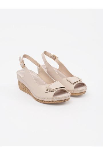 Ziloņkaula krāsas kurpes  2