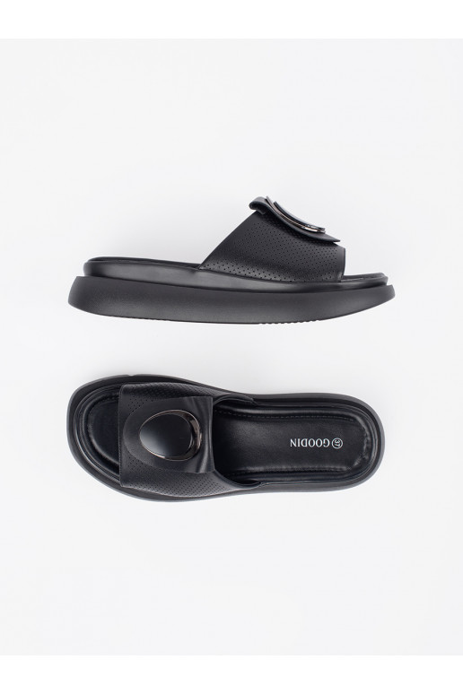 Melns  čības  ar platformu Melns  čības  ar platformu