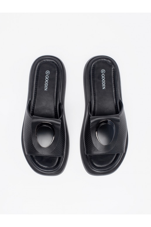 Melns  čības  ar platformu Melns  čības  ar platformu