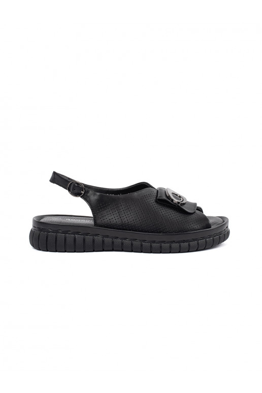 Melnas krāsas kurpes    Melnas krāsas kurpes