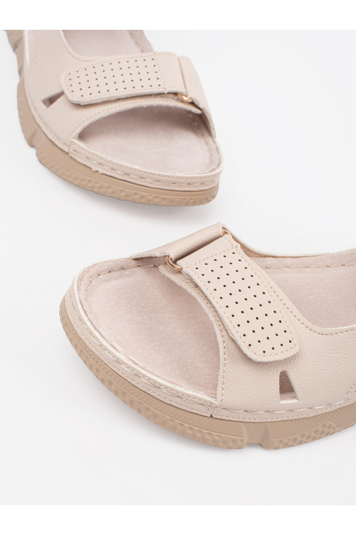 smilšu krāsas  kurpes 