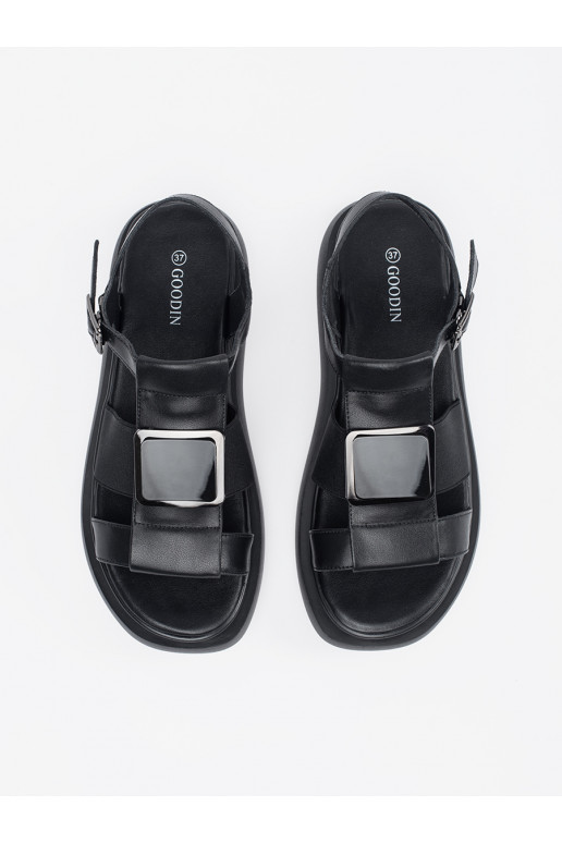 Melns    kurpes ar platformu