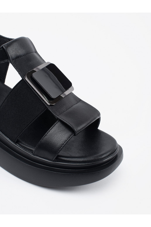 Melns    kurpes ar platformu