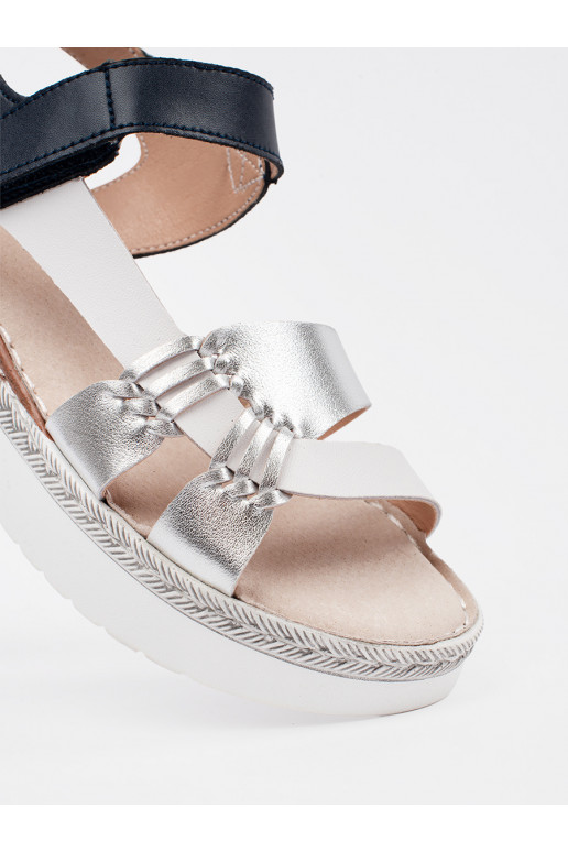 Baltas-Zilas krāsas kurpes ar platformu z m zdobieniem