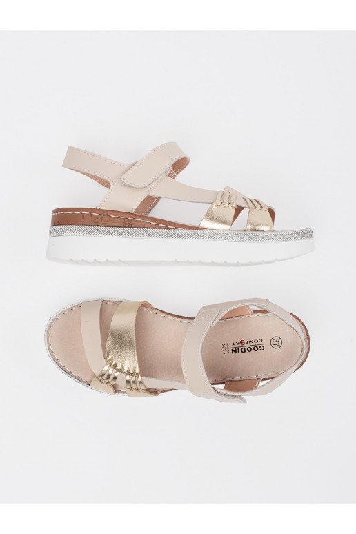 smilšu krāsas kurpes ar platformu z m zdobieniem smilšu krāsas kurpes ar platformu z m zdobieniem