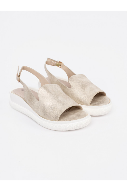 Zelta krāsas  kurpes 