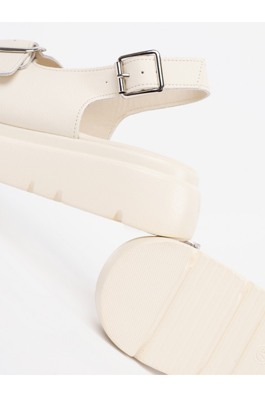 smilšu krāsas  kurpes ar platformu