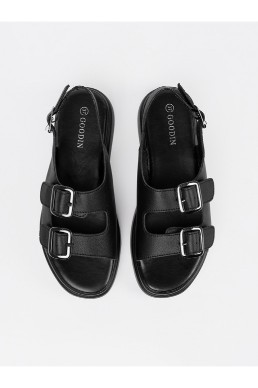 Melns  kurpes ar platformu