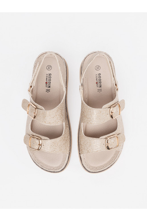 smilšu krāsas kurpes ze mi elementami