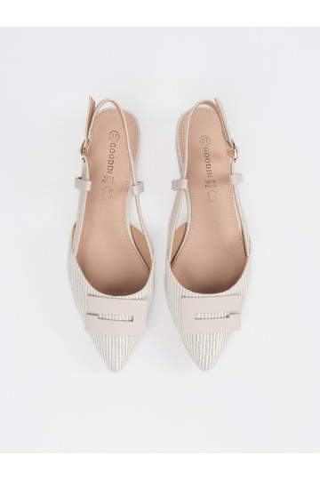 sandales balta krāsa