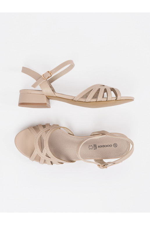 sandales  ze skórzaną wkładką sandales  ze skórzaną wkładką