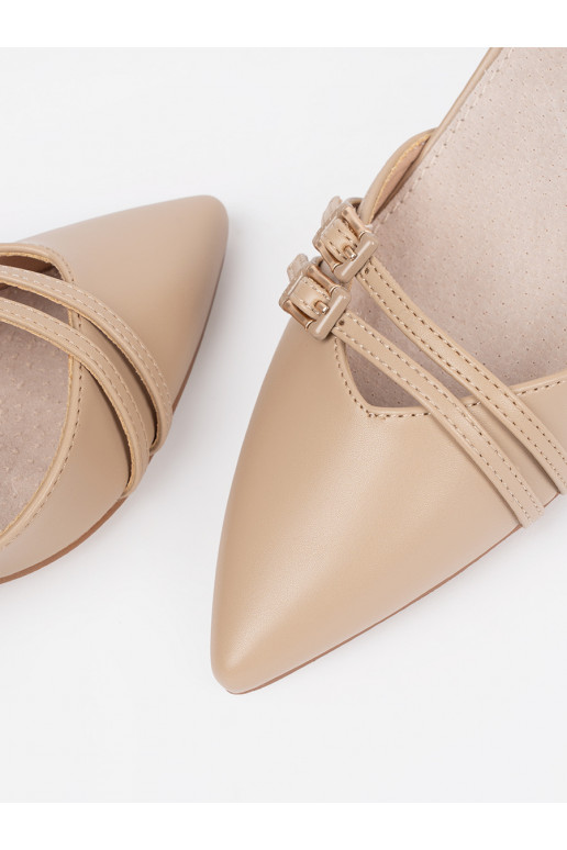 smilšu krāsas puszābaki 