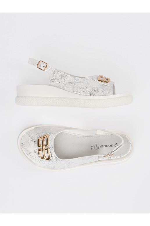 sandales  balta krāsa 