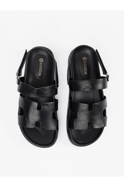 kurpes ar platformu Melnas krāsas  kurpes ar platformu Melnas krāsas