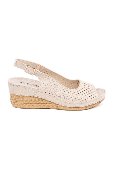 smilšu krāsas  kurpes