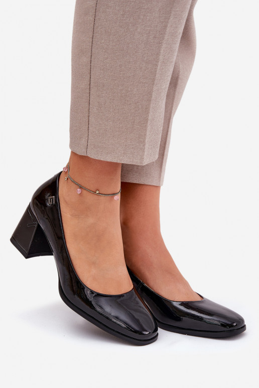   Laque Kurpes ar papēdi Vinceza 91130 Melns