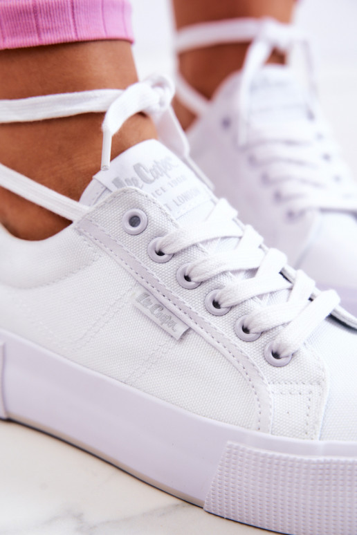 Sporta apavi ar platformu Lee Cooper LCW-22-31-0884L baltas krāsas Sporta apavi ar platformu Lee Cooper LCW-22-31-0884L baltas krāsas