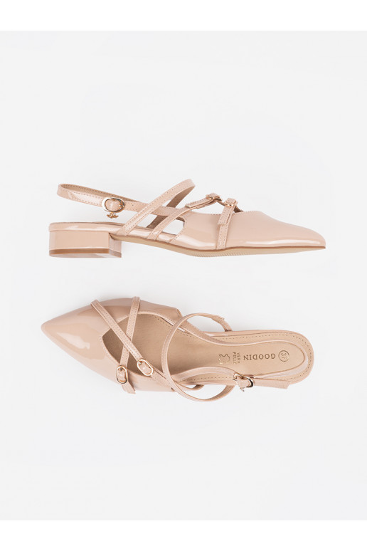 smilšu krāsas  puszābaki 