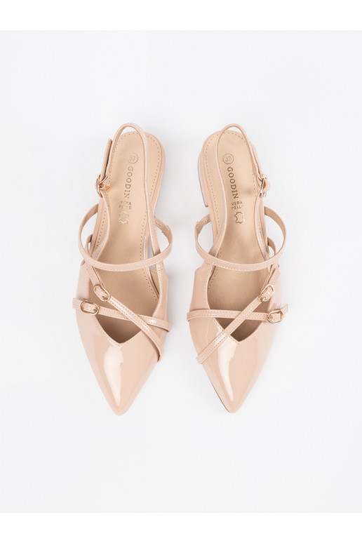 smilšu krāsas  puszābaki 