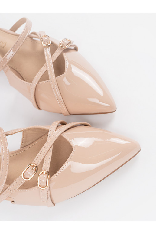 smilšu krāsas  puszābaki 