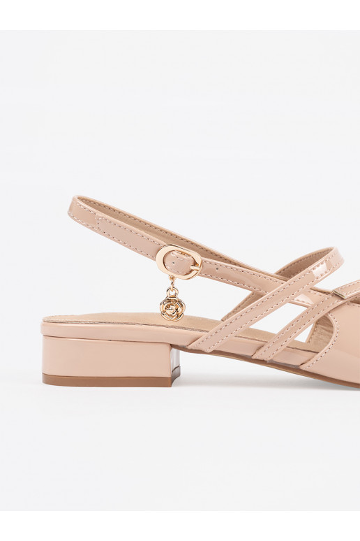 smilšu krāsas  puszābaki 