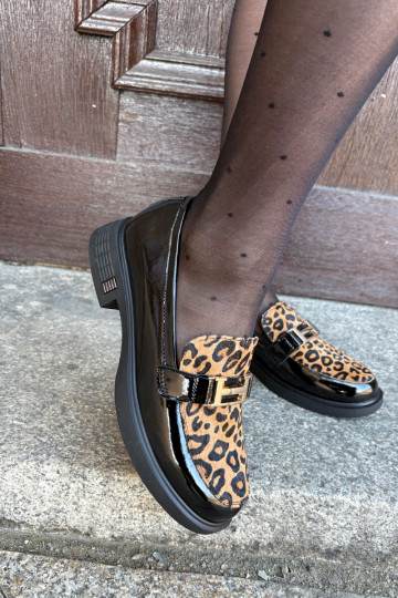 Āda Lakoti mokasīni ar leoparda kažokādas rakstu Vinceza 66790 melnas krāsas 2