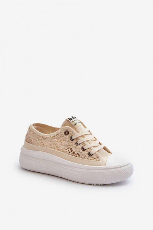 Ar mežģīnēm sieviešu puszābaki Lee Cooper LCW-23-44-1620 smilšu krāsas Ar mežģīnēm sieviešu puszābaki Lee Cooper LCW-23-44-1620 smilšu krāsas