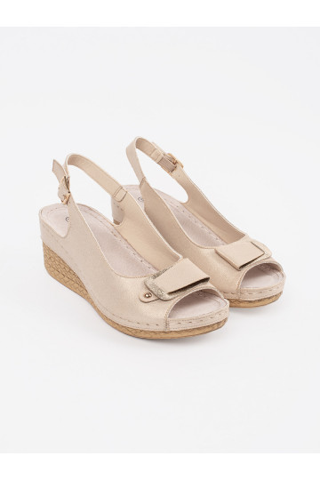 smilšu krāsas kurpes  2