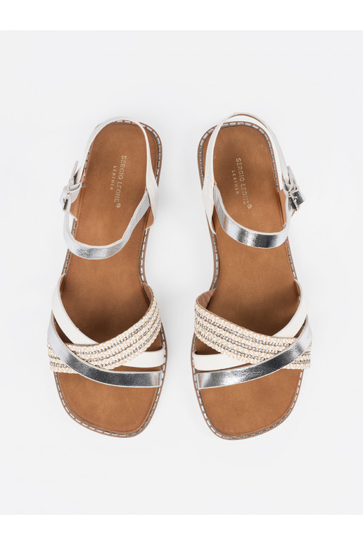 baltas krāsas kurpes   Sergio Leone