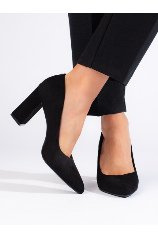 Melns  puszābaki  Sergio Leone Melns  puszābaki  Sergio Leone