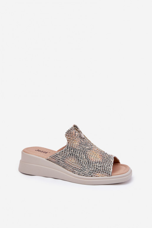 sieviešu čības  ar rāvējslēdzējiem  smilšu krāsas Irriva