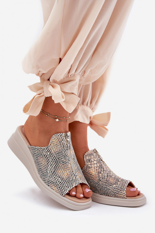 sieviešu čības  ar rāvējslēdzējiem  smilšu krāsas Irriva