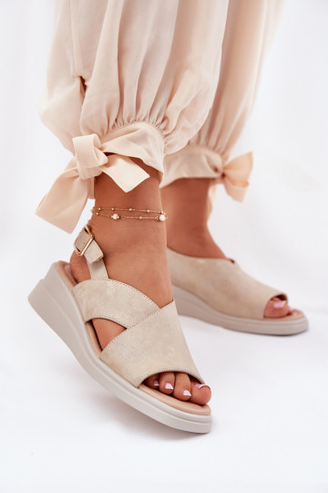 Sieviešu basenes  no eko ādas Zelta krāsas Quilara